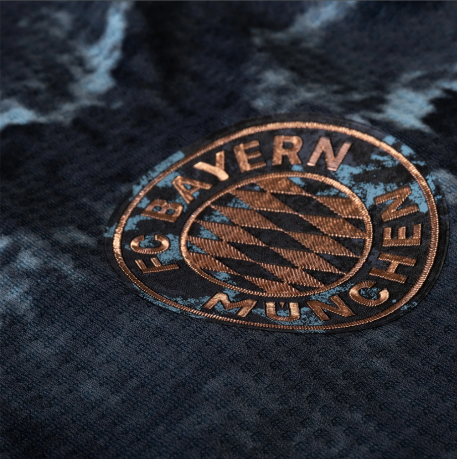 Bayern München Away Shirt 2024/25 (PLAYER VERSION)