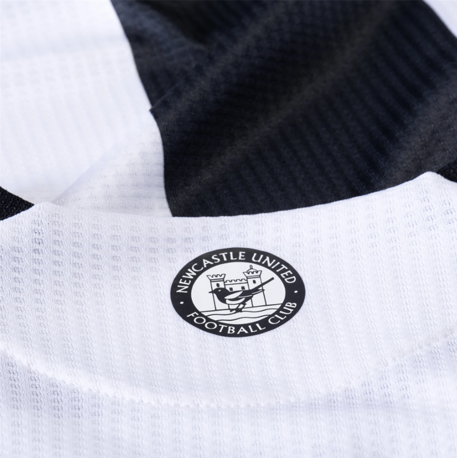 NEWCASTLE FC 2024/25 HOME KIT (Player Version)