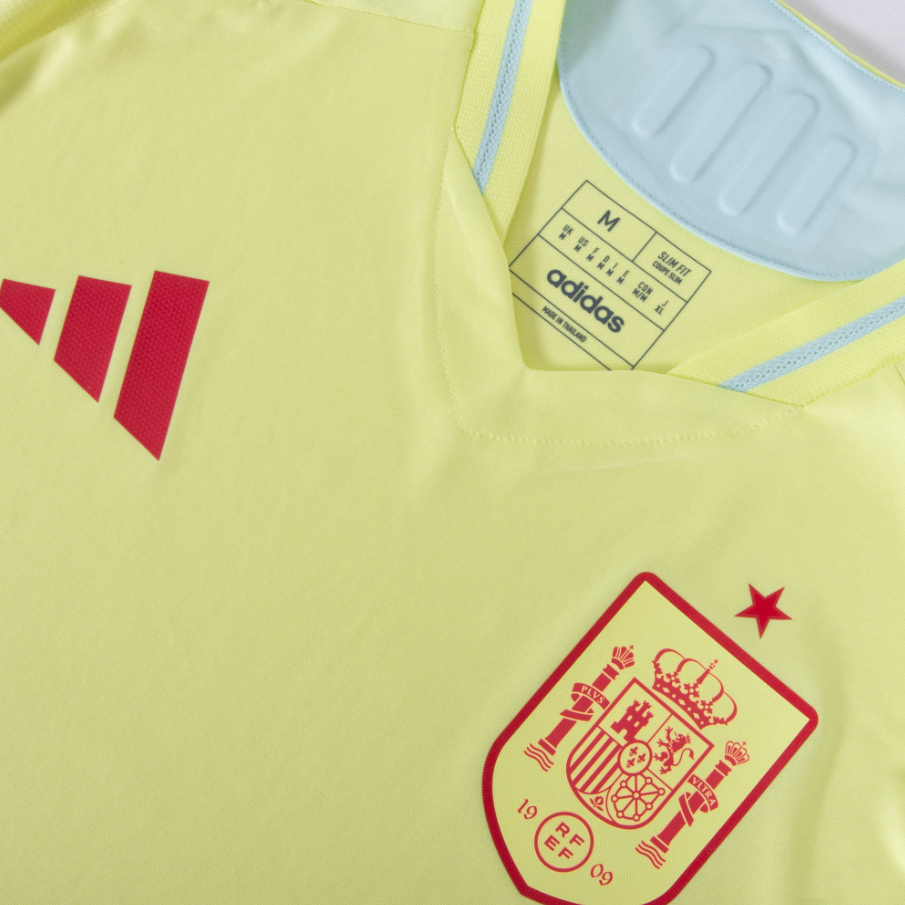SPAIN AWAY KIT 2024/25 (PLAYER VERSION)