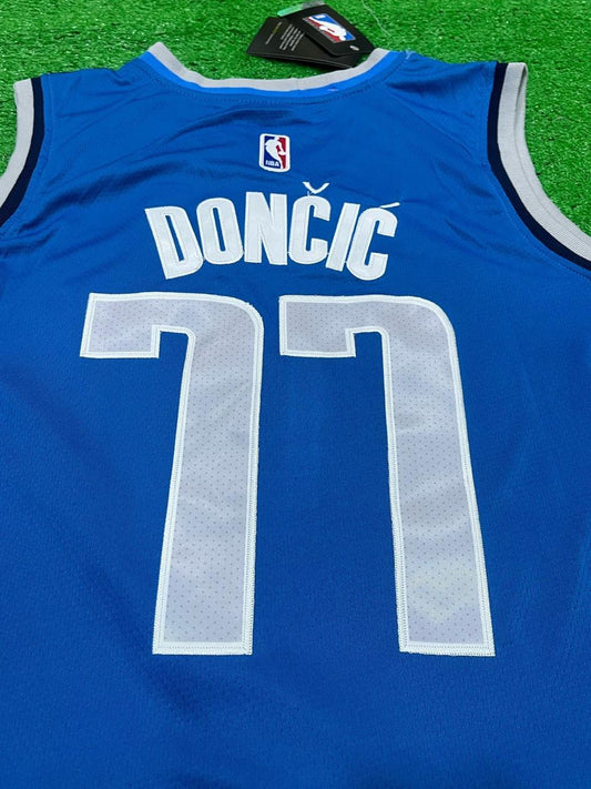Luka Dončić Dallas Mavericks NBA (Blue)
